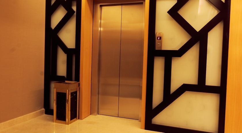 Meera Suites Ar Riyad Esterno foto